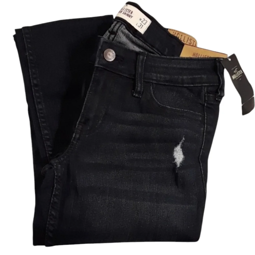 🆕️Hollister Super Skinny Jeans. Women's Size: Waist 00R/23x31 Inseam.